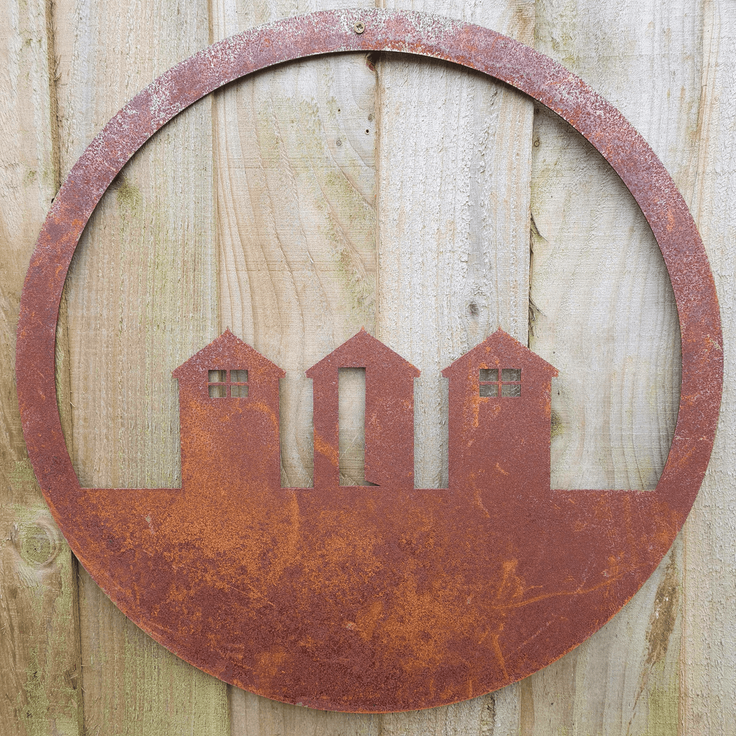 Beachhut Hanger MetalMotif