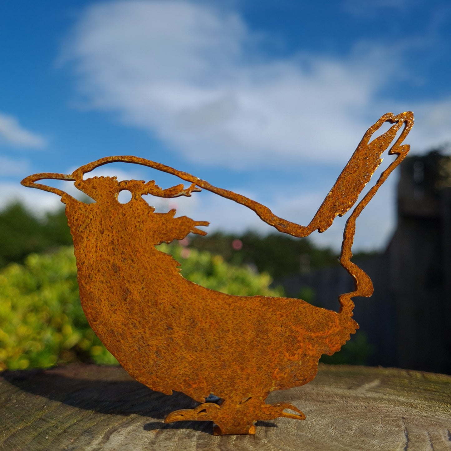 Wren Sat Fence Topper MetalMotif